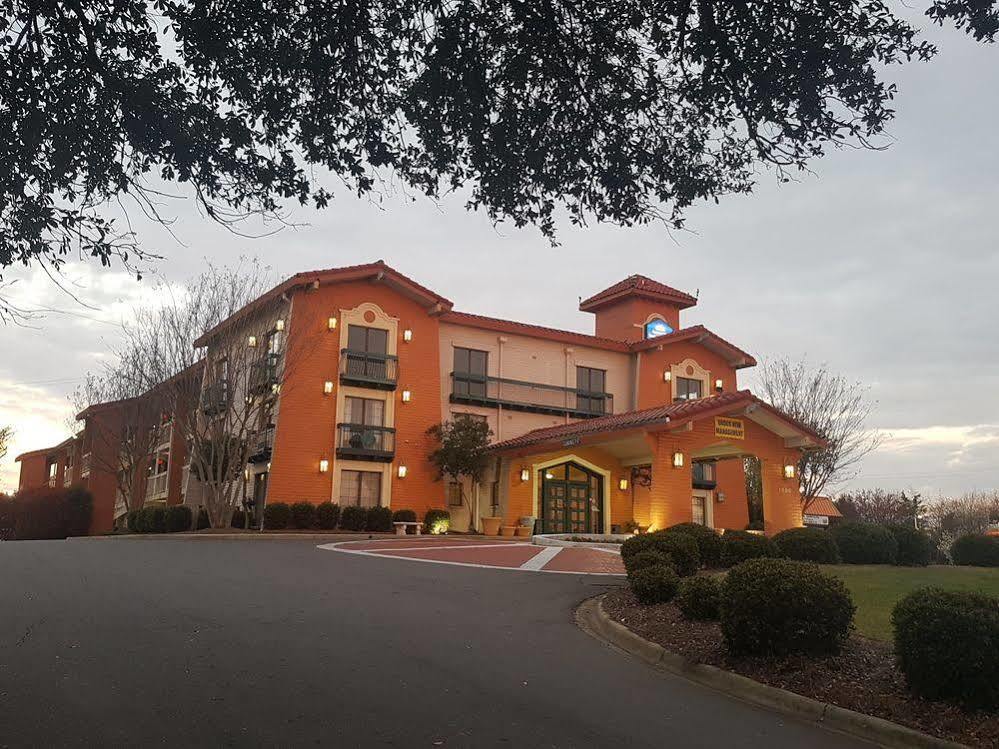 America'S Best Value Inn Charlotte Dış mekan fotoğraf